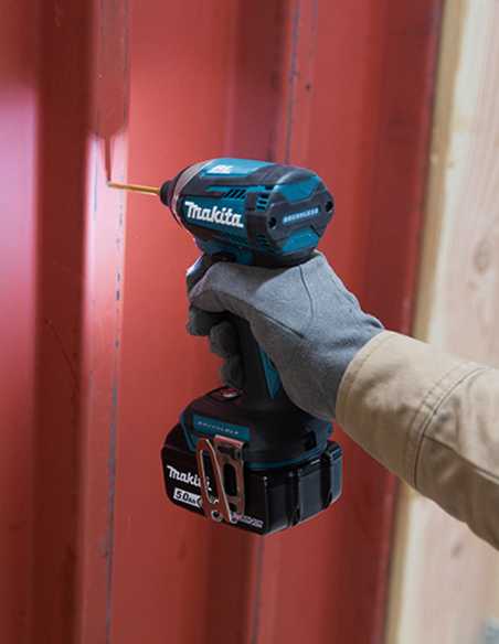 Red makita impact online driver