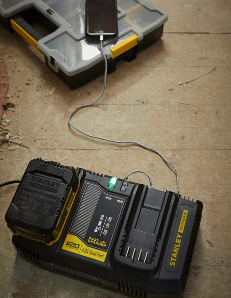 Double charger STANLEY FatMax SFMCB24